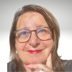 Kravar Krisztina
